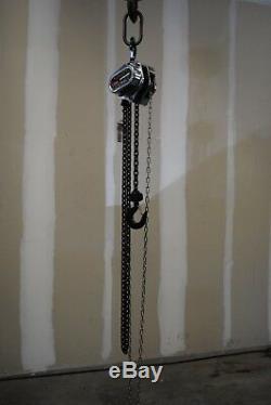 Ingersoll Rand Manual Chain Hoist-2-Ton Capacity 10ft Lift #SMB020-10-8V
